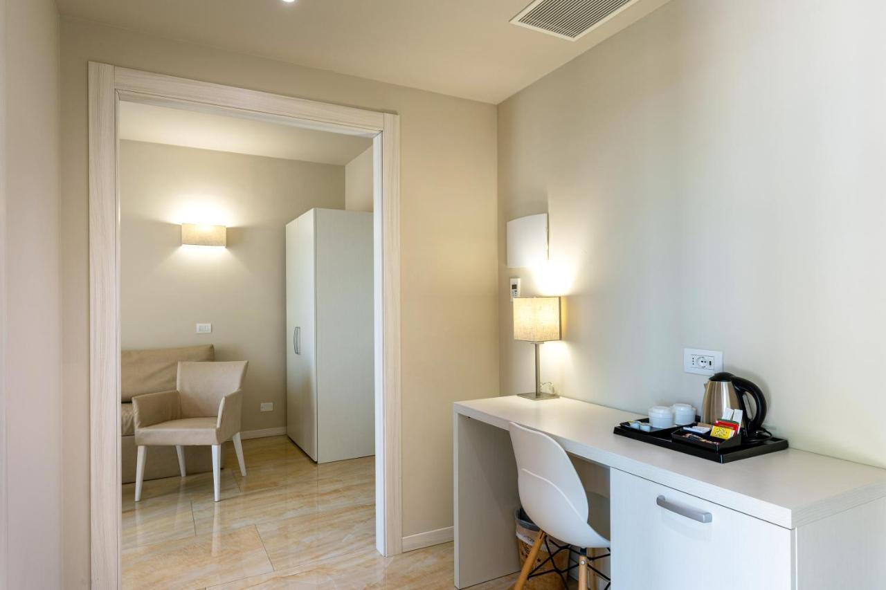Hotel Du Parc Sirmione Zewnętrze zdjęcie
