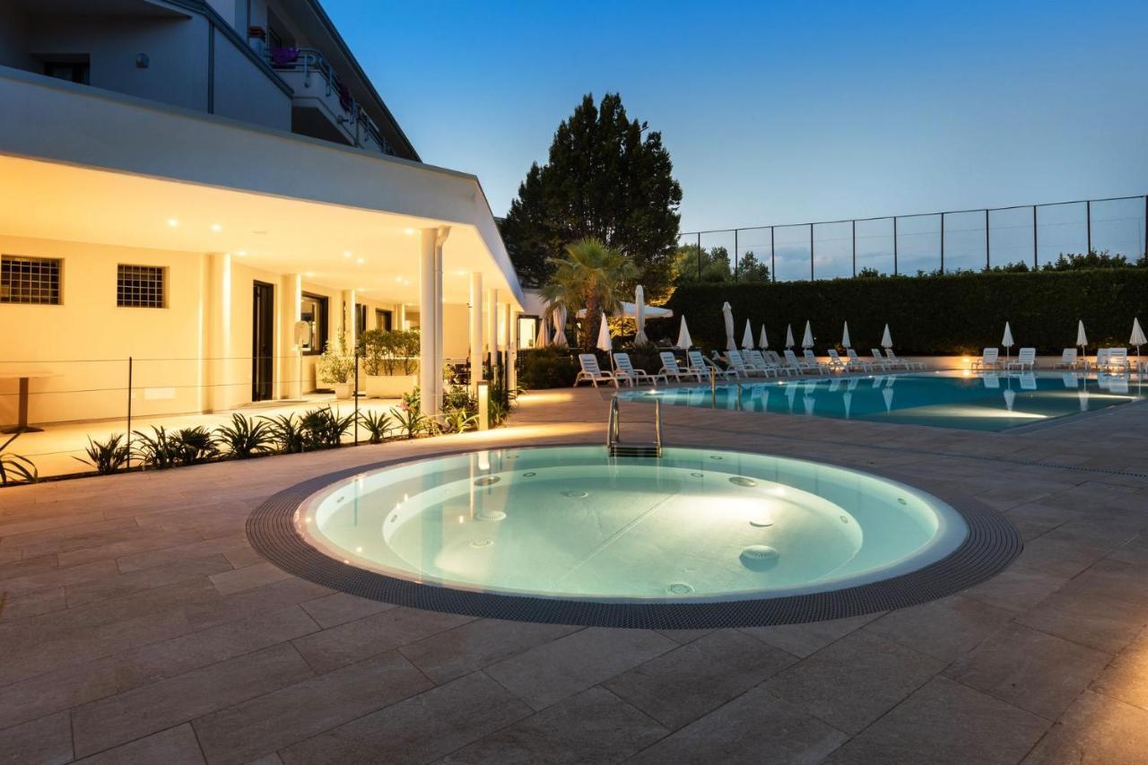 Hotel Du Parc Sirmione Zewnętrze zdjęcie