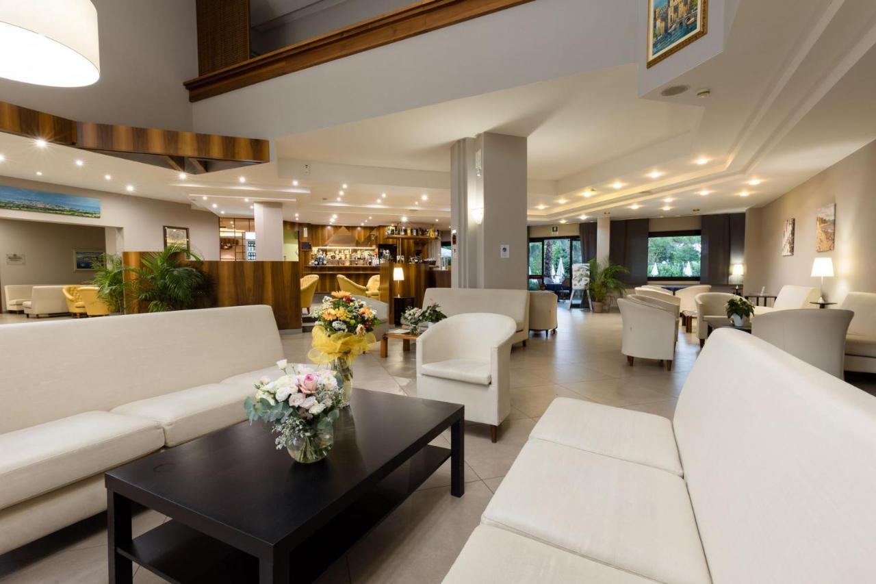 Hotel Du Parc Sirmione Zewnętrze zdjęcie