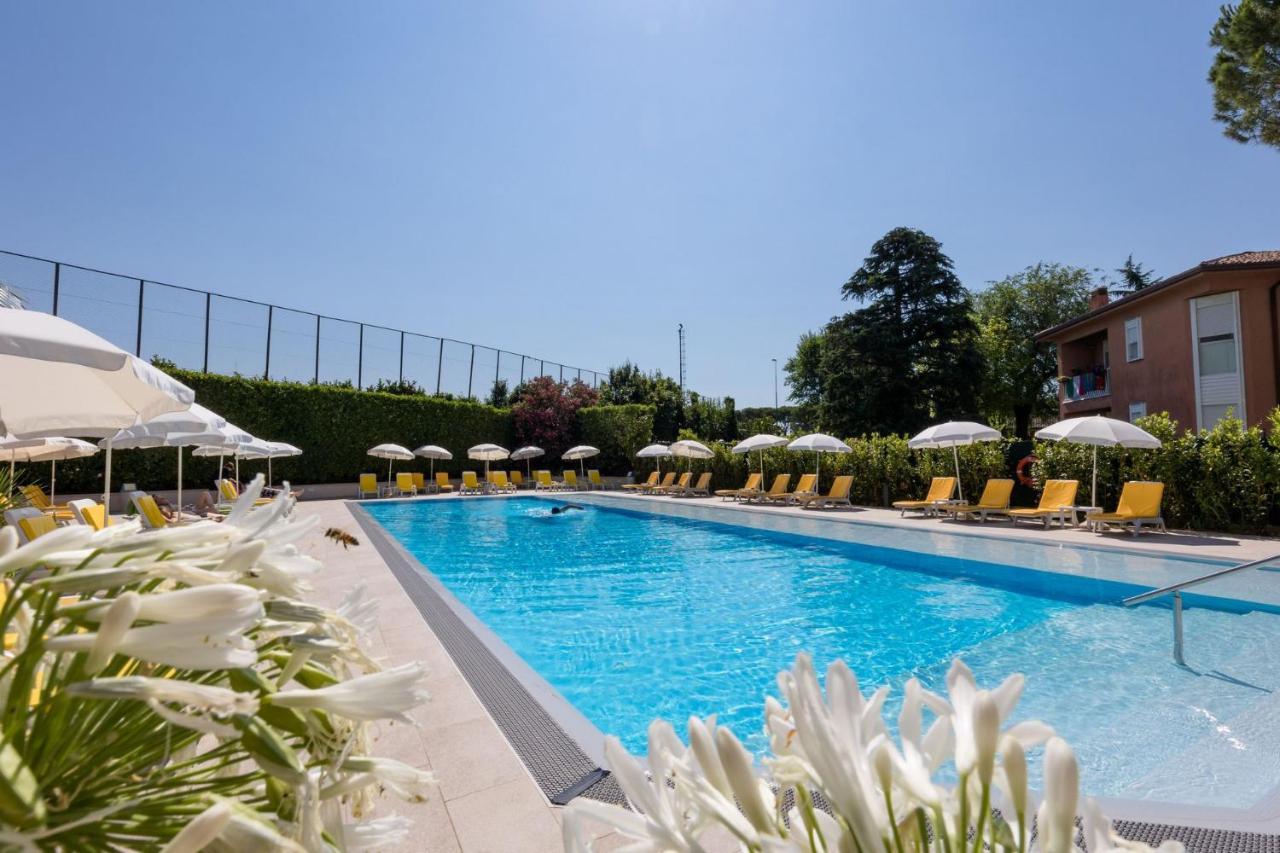 Hotel Du Parc Sirmione Zewnętrze zdjęcie
