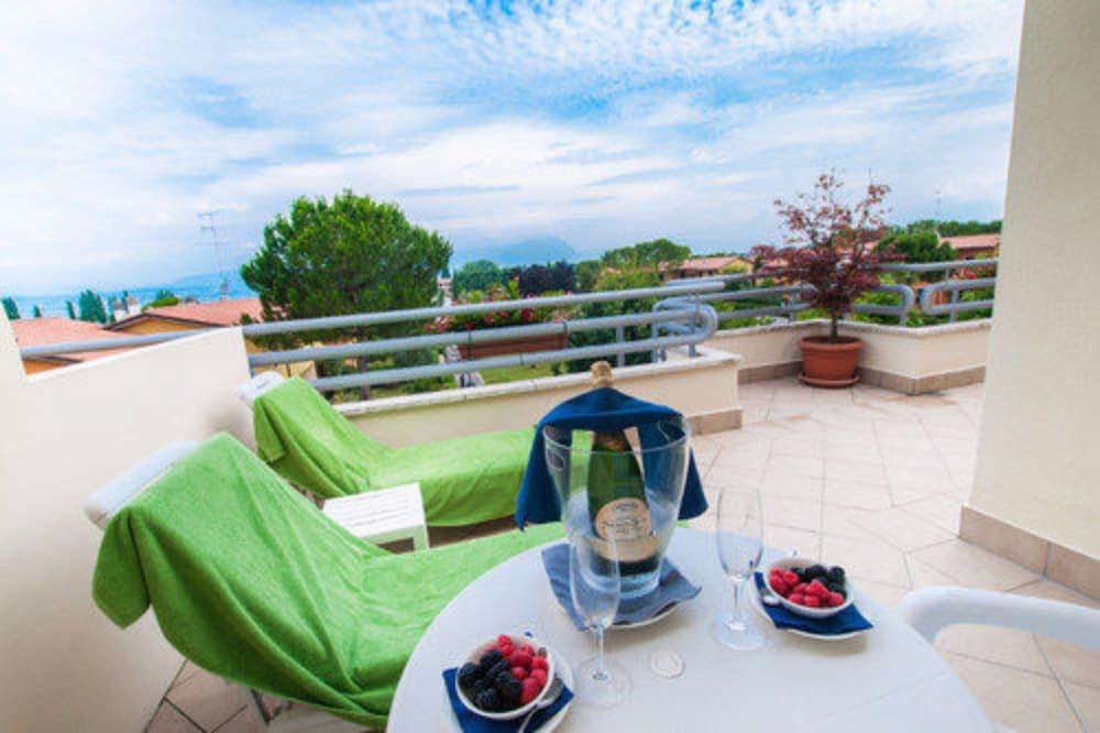 Hotel Du Parc Sirmione Zewnętrze zdjęcie