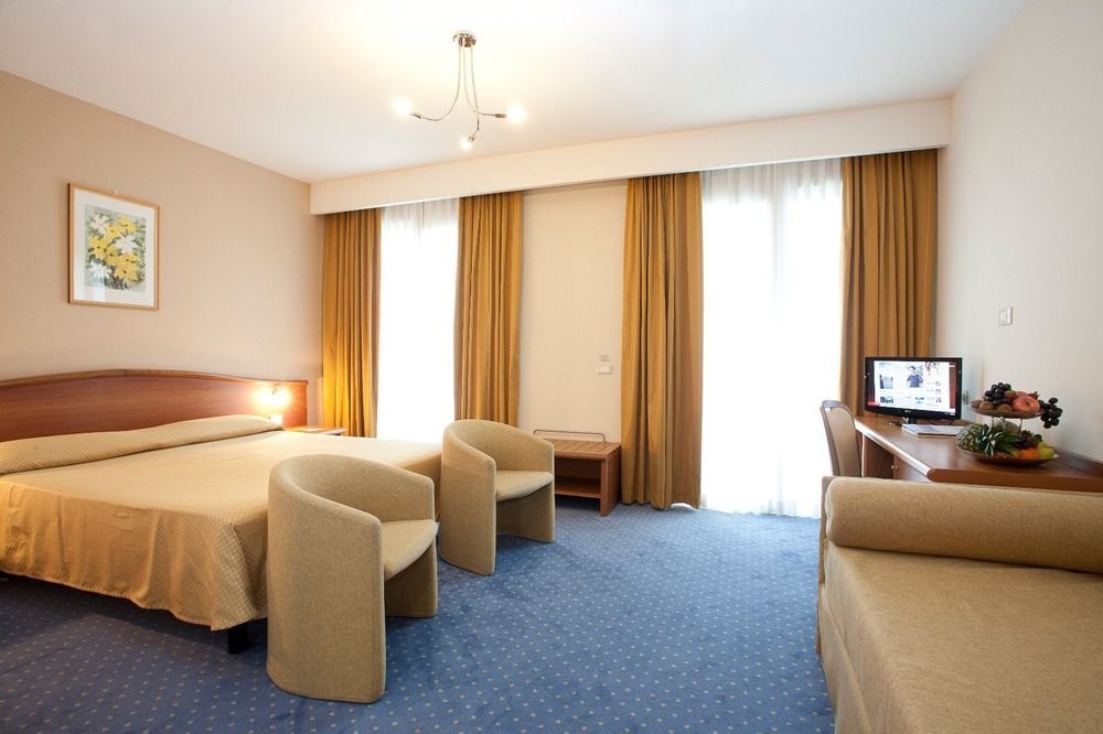 Hotel Du Parc Sirmione Zewnętrze zdjęcie